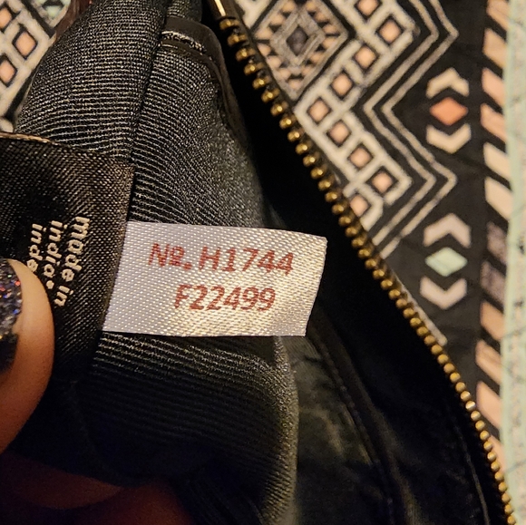 COACH MEDIUM POUCH WITH VARSITY STRIPE (COACH F22499) - Picture 7 of 9